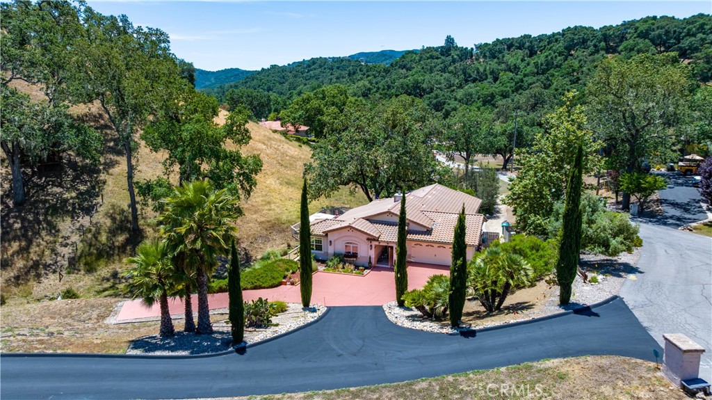 9905 Corriente Road Atascadero, CA 93422 - Photo 2 of 53