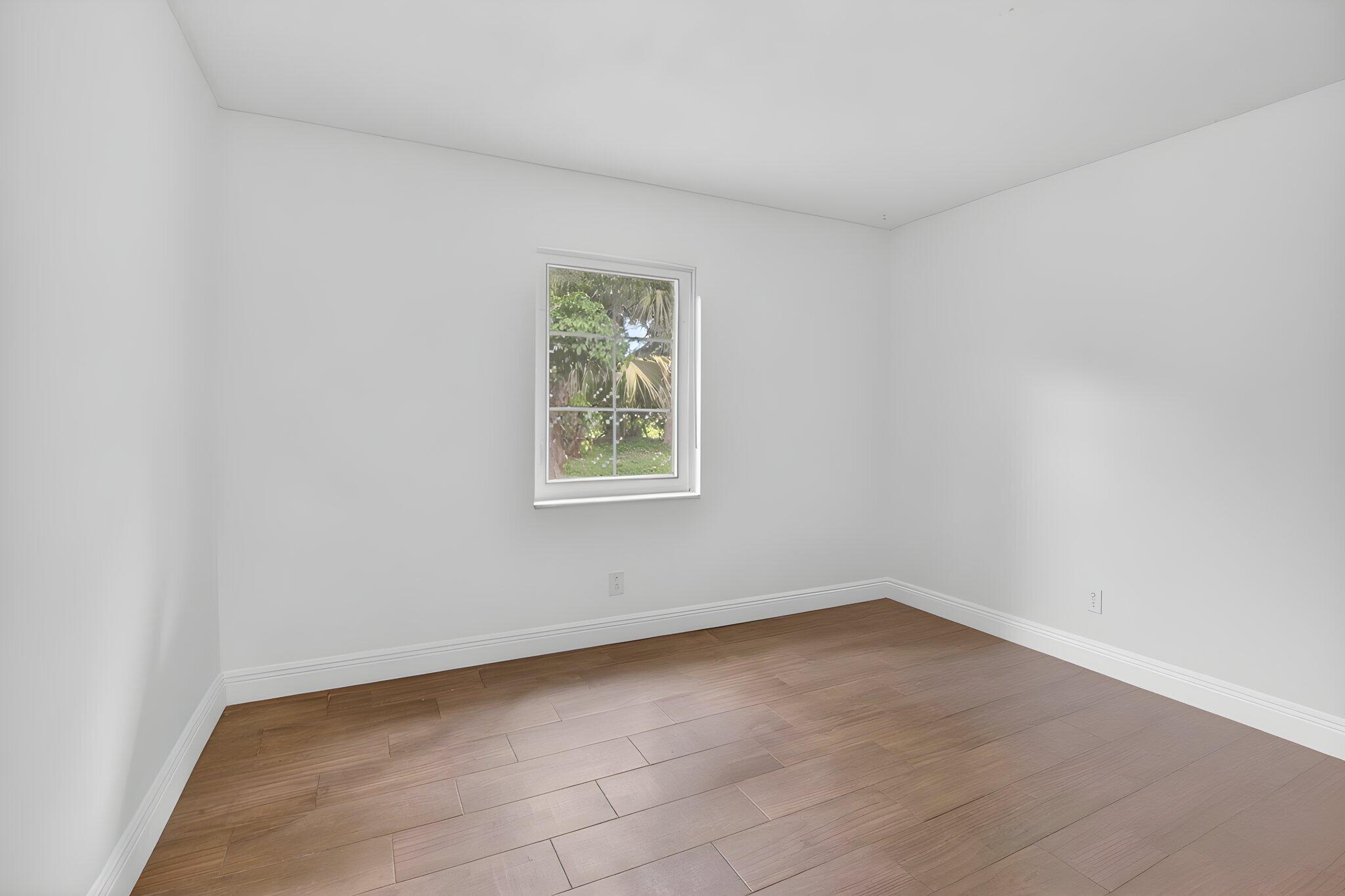 9734 Alaska Circle Boca Raton, FL 33434 - Photo 19 of 25 Bedroom 3