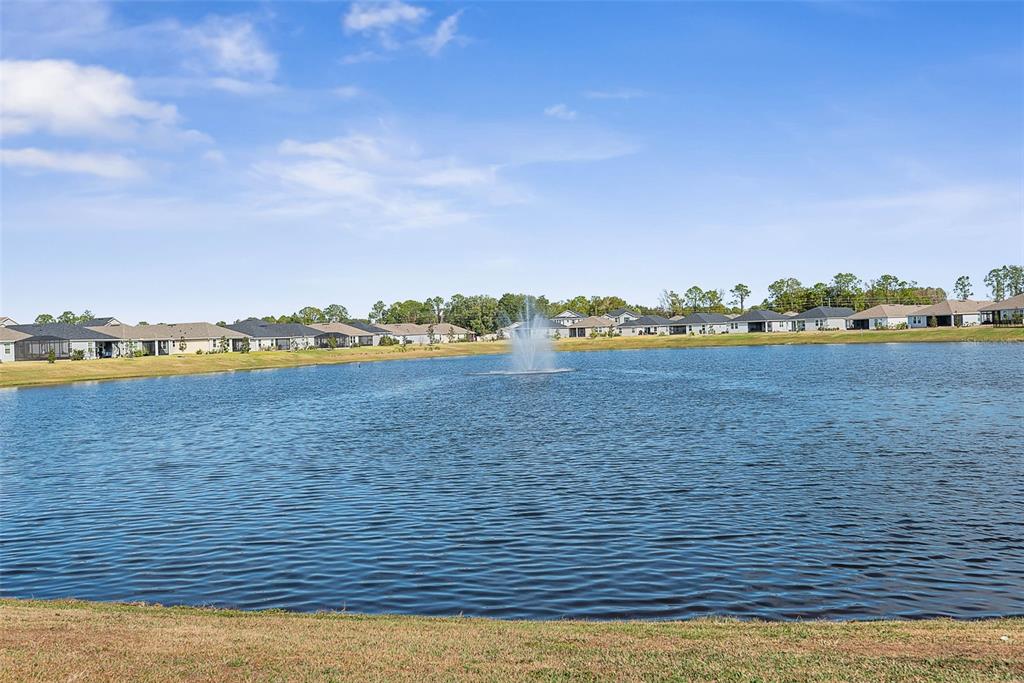 20 Willow Place Palm Coast, FL 32164 - Photo 2 of 61 a view of ocean with city view