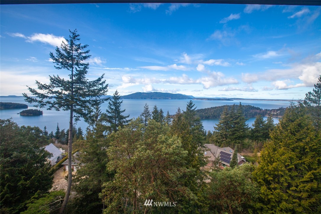 1334 Chuckanut Crest Drive Bellingham, WA 98229 - Photo 2 of 40 a view of a houses with a yard