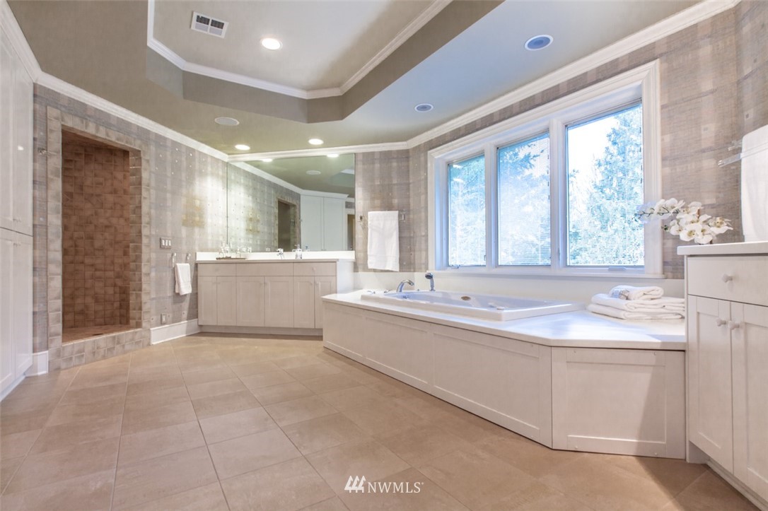 1334 Chuckanut Crest Drive Bellingham, WA 98229 - Photo 32 of 40 a large bathroom with a large tub and sink