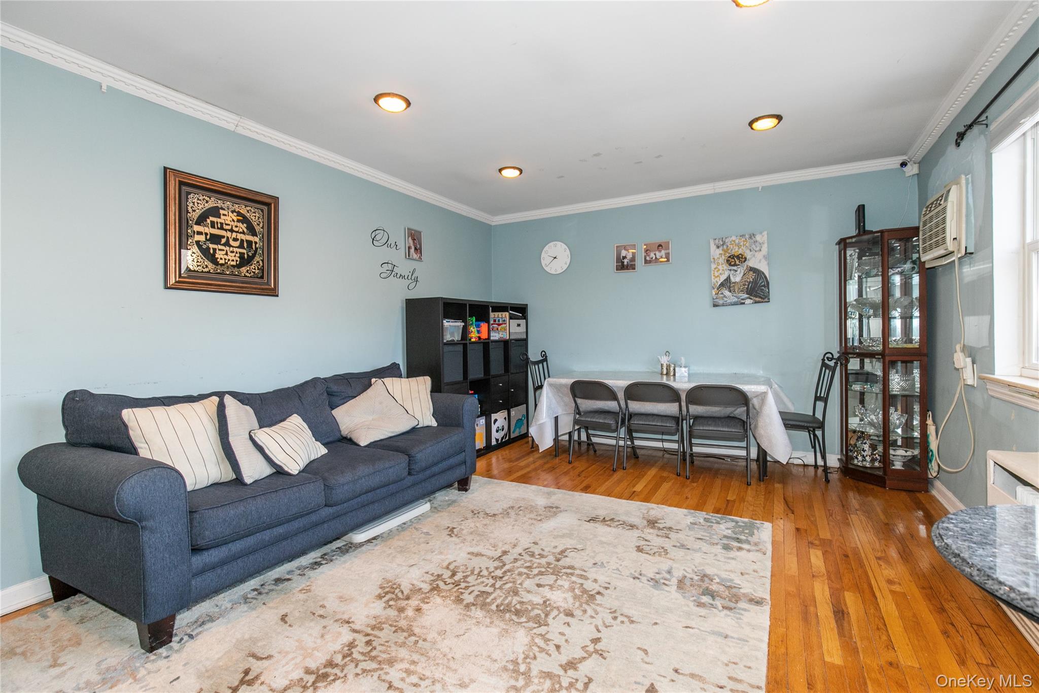 15 Beach Roads, Unit 3A Great Neck, NY 11023 - Photo 7 of 24