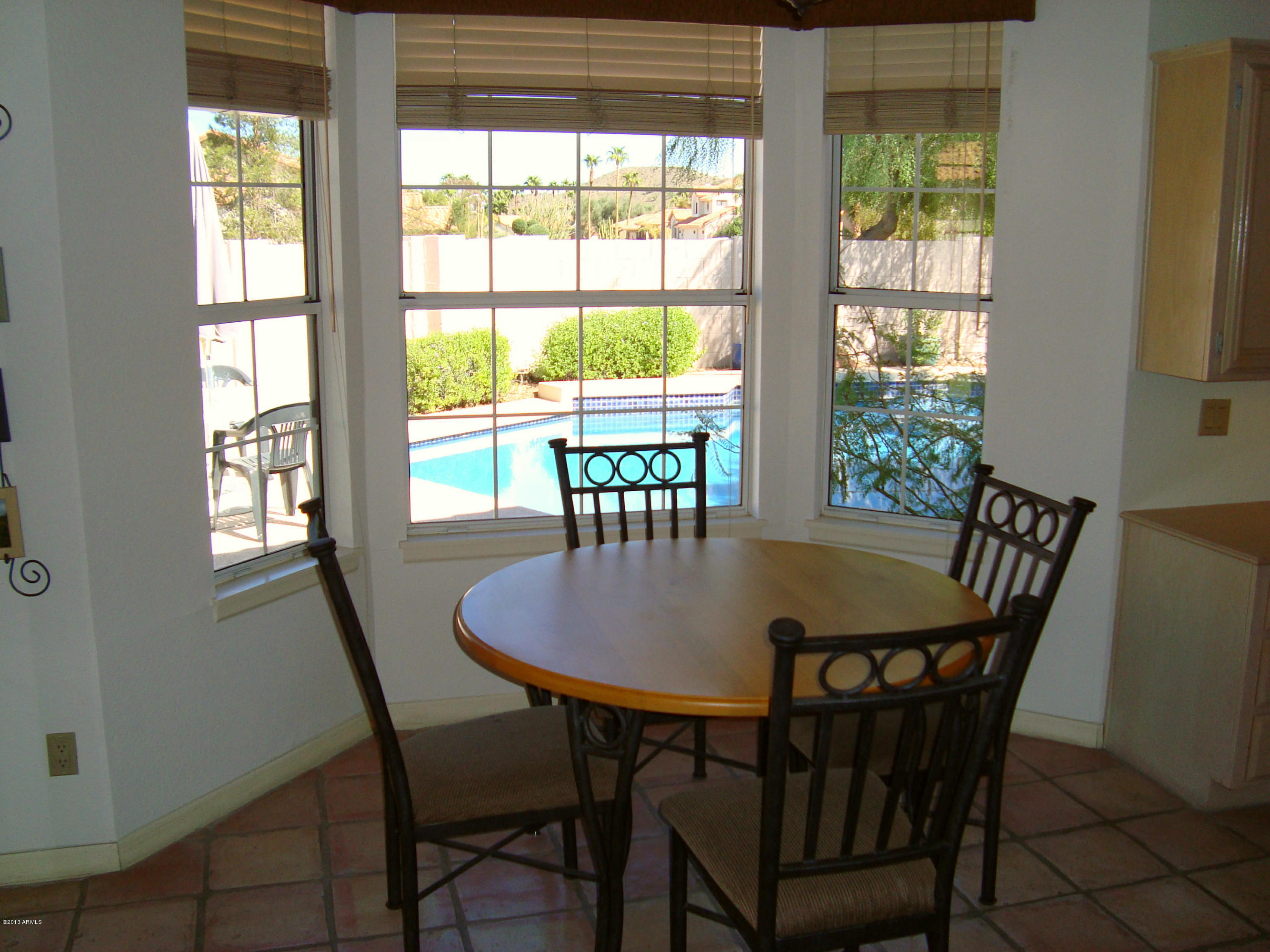 3322 East Rock Wren Road Phoenix, AZ 85044 - Photo 7 of 24 09 Rock Wren Kitchen Dining
