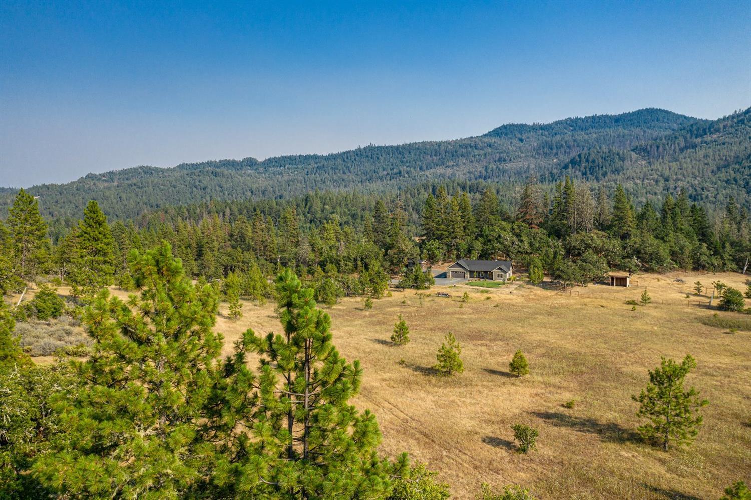 939 Derby Road Eagle Point, OR 97524 - Photo 3 of 31 Additional Photo