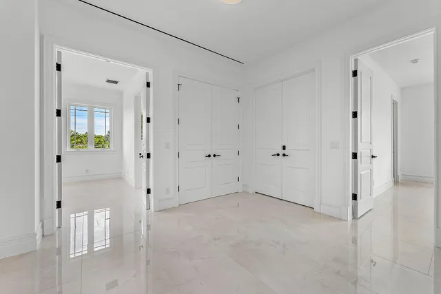 $6,995,000 | 2002 Northwest 4th Avenue, Delray Beach, FL 33444