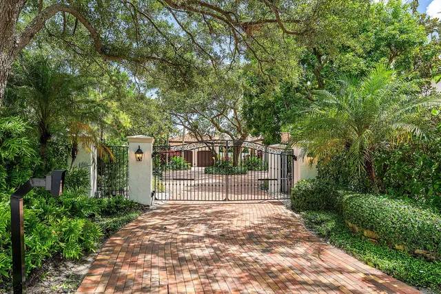 $6,995,000 | 2002 Northwest 4th Avenue, Delray Beach, FL 33444
