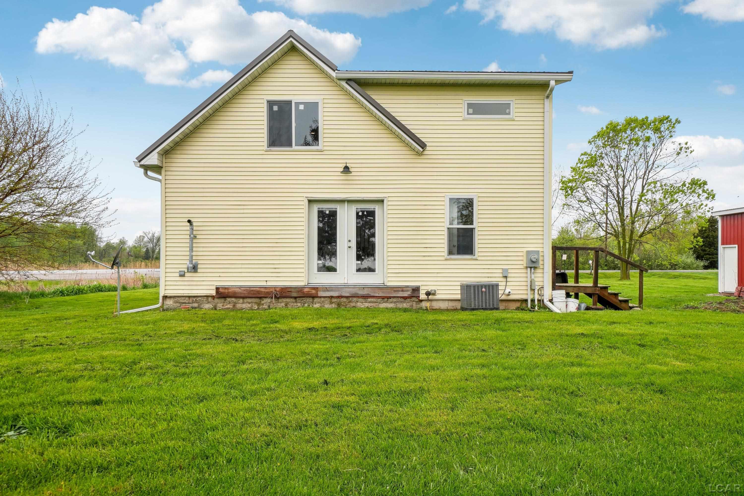 5200 Dennison Road Dundee, MI 48131 - Photo 2 of 44