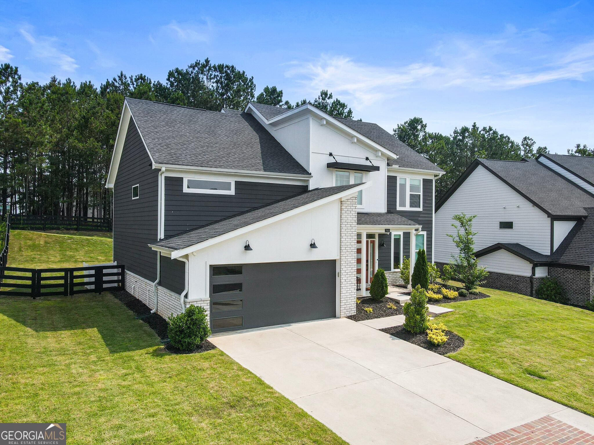 7985 Welch Mill Ball Ground, GA 30107 - Photo 4 of 60