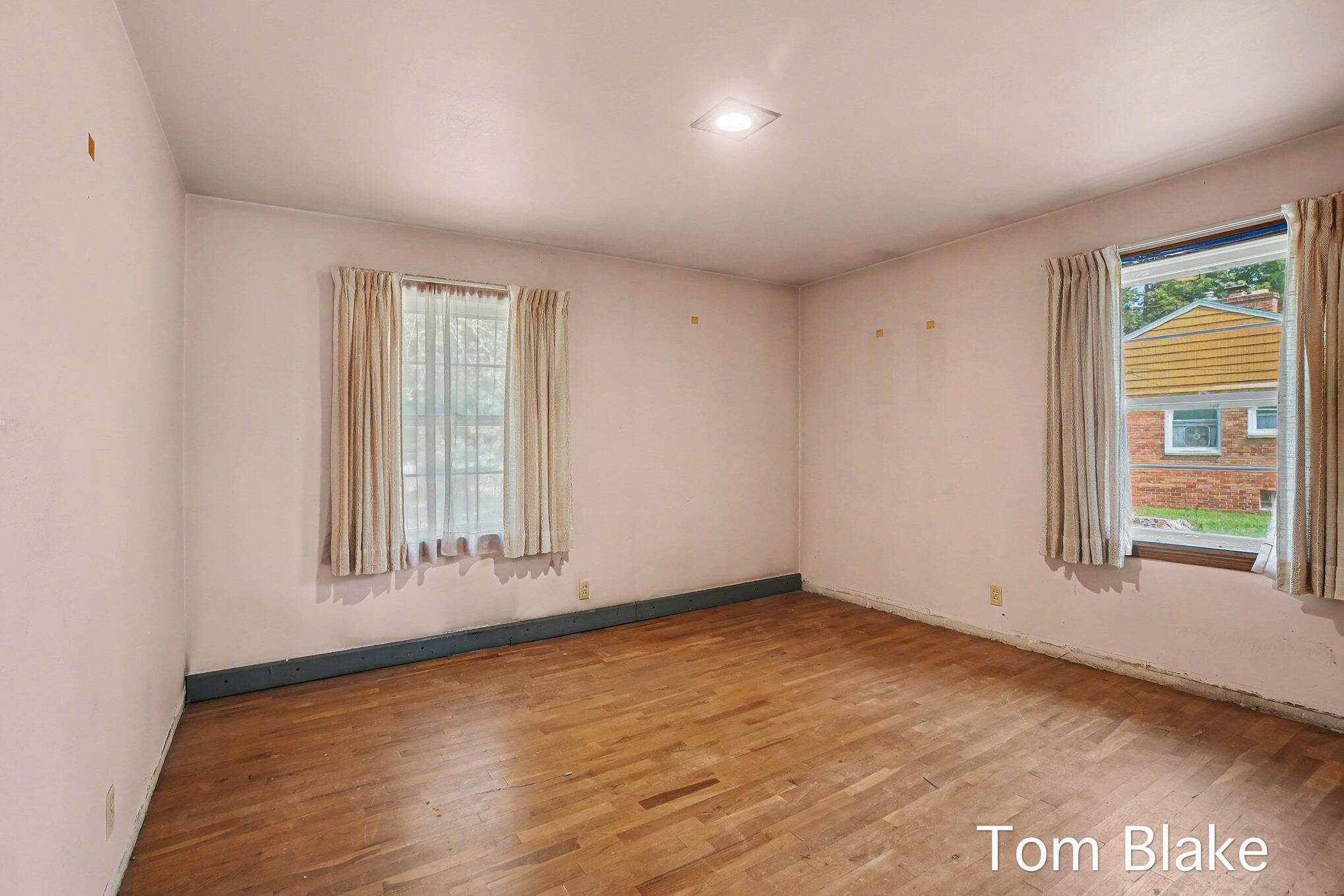 1074 Hendrick Road Muskegon, MI 49441 - Photo 17 of 28 Untitled-236