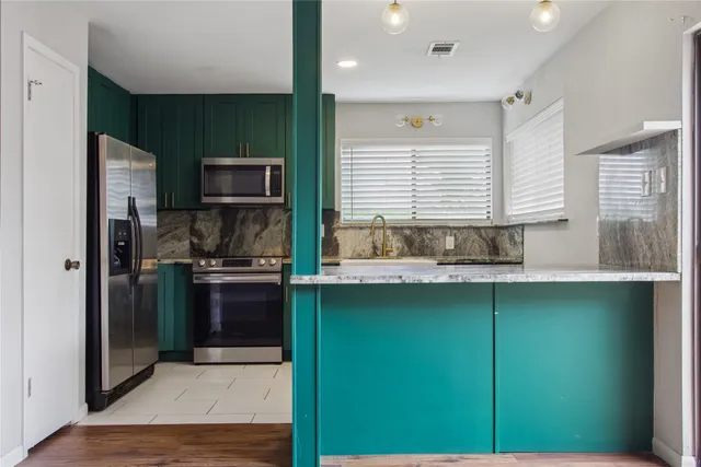 $149,000 | 12011 Bob White Drive, Houston, TX 77035