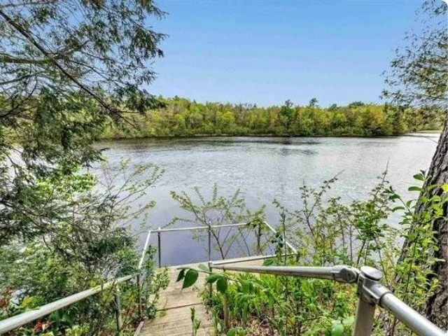 $315,900 | N7119 River Drive, Shawano, WI 54166