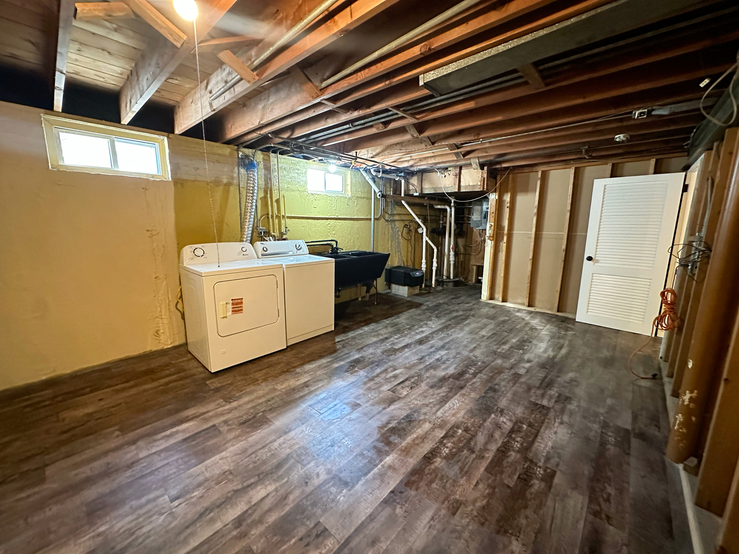 909 South Emerson Street Mount Prospect, IL 60056 - Photo 42 of 45 a view of utility room