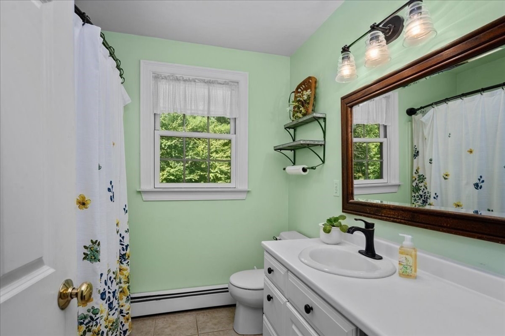 87 Clark Road Sturbridge, MA 01518 - Photo 20 of 42