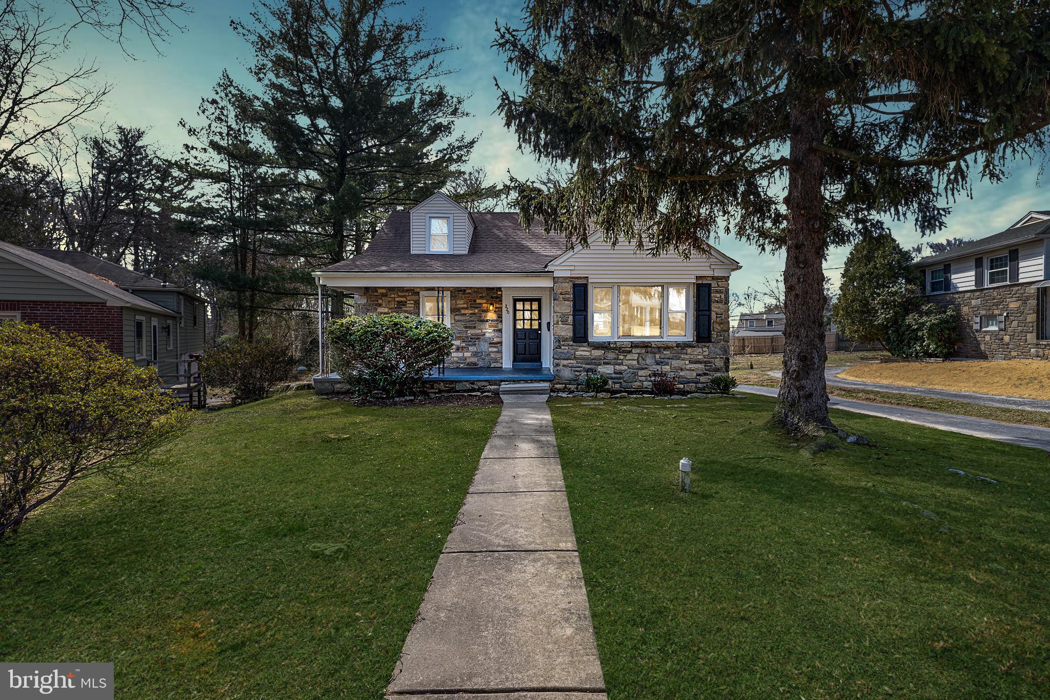 220 Hawthorne Road Morton, PA 19070 - Photo 1 of 48