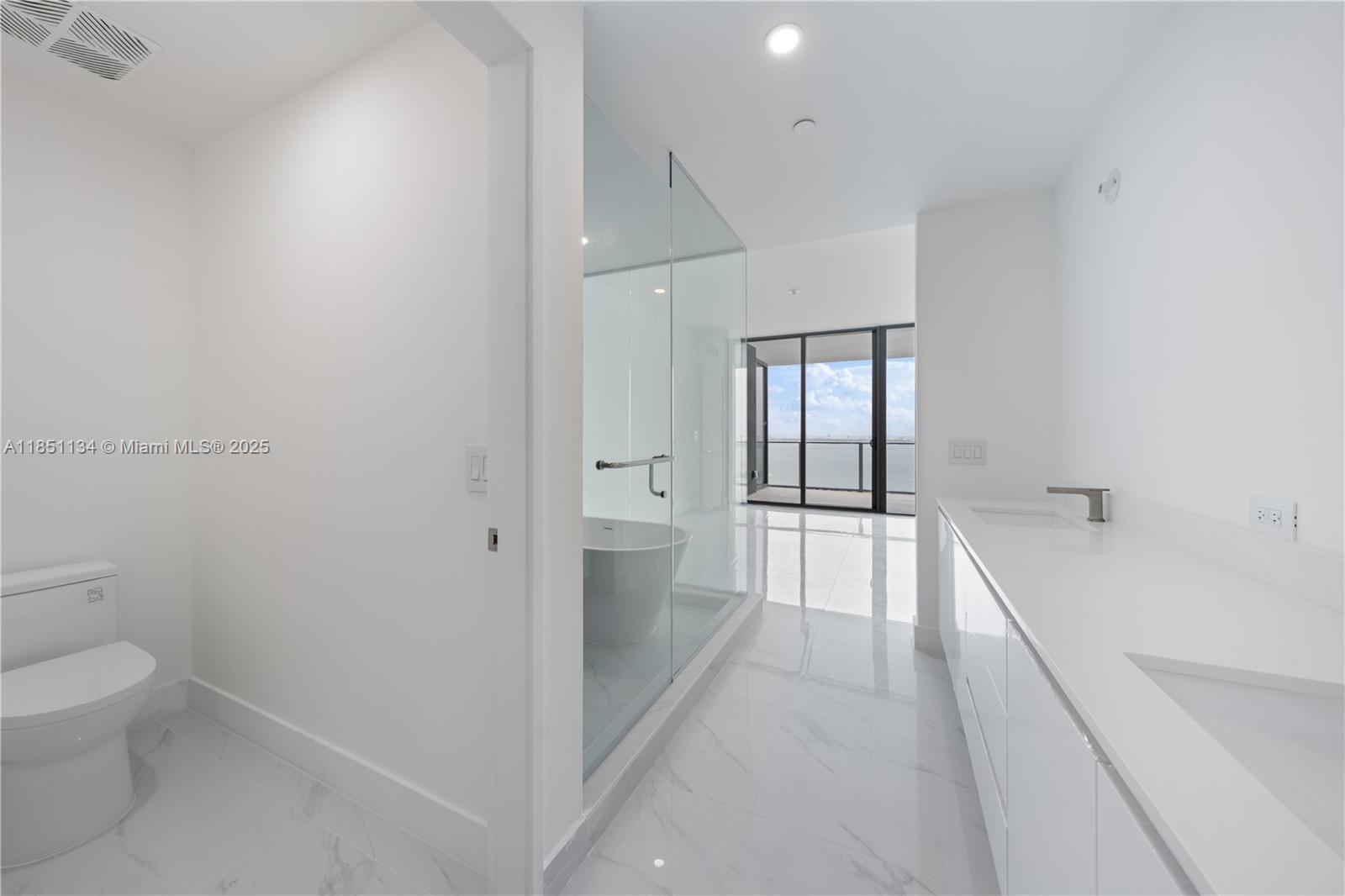 700 Northeast 24th Street, Unit 2503 Miami, FL 33137 - Photo 17 of 61 light mirror will be installed