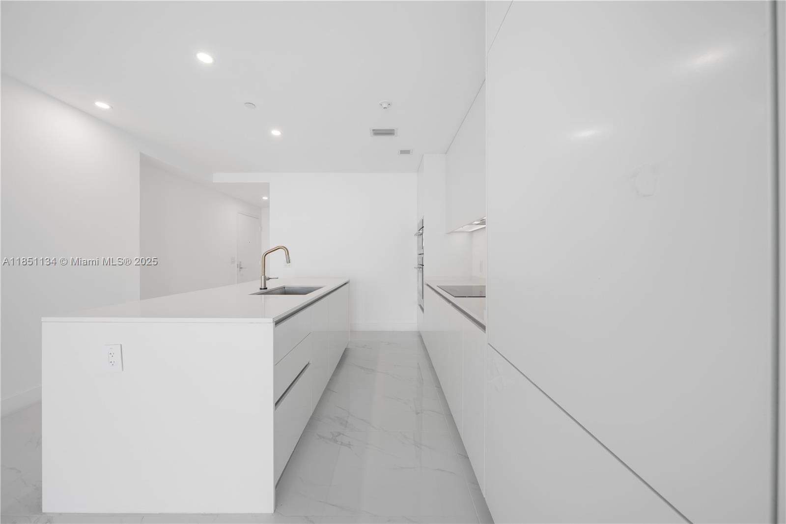 700 Northeast 24th Street, Unit 2503 Miami, FL 33137 - Photo 9 of 61