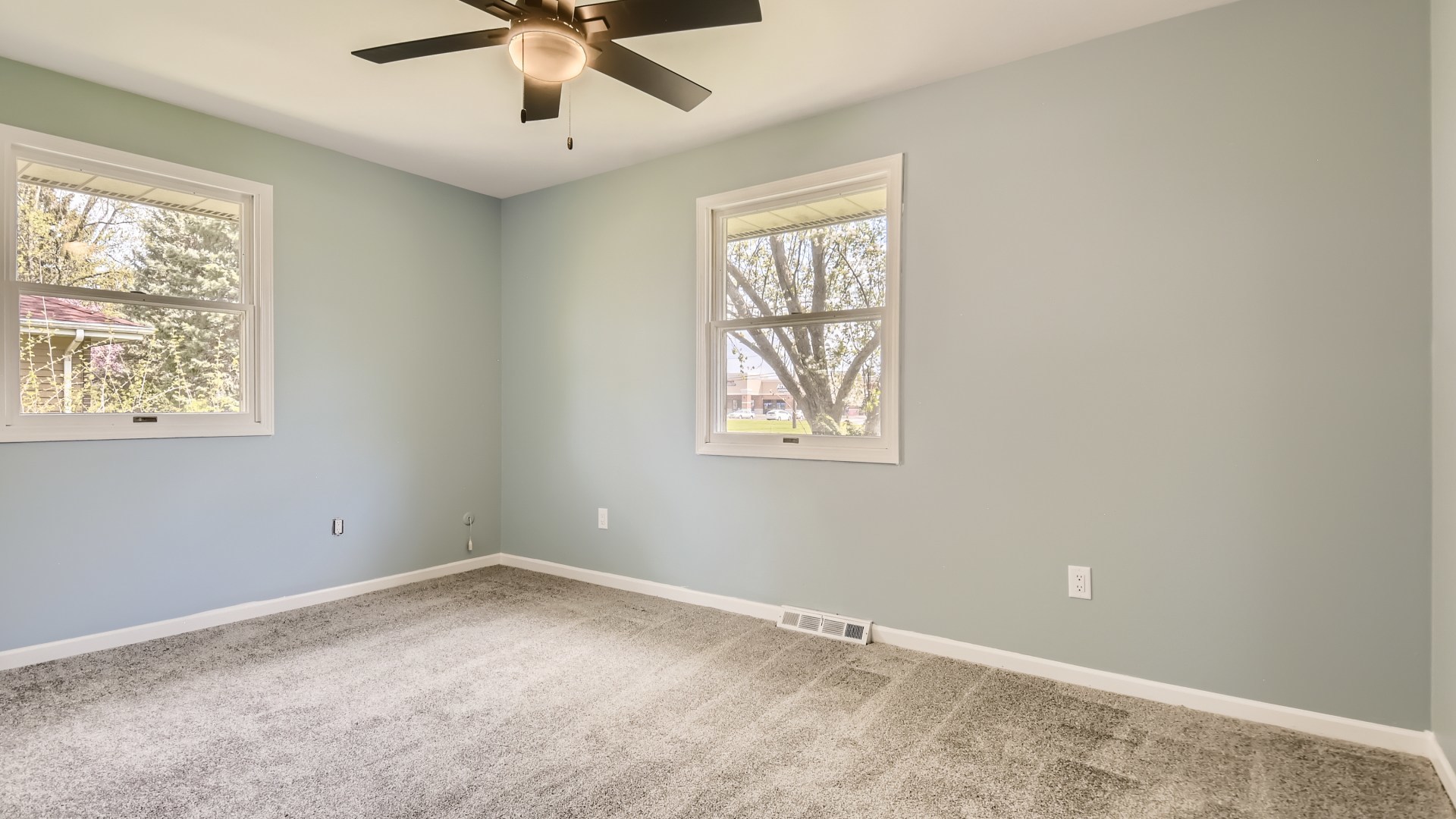 16156 Weber Road Crest Hill, IL 60403 - Photo 21 of 39 a view of an empty room with a window