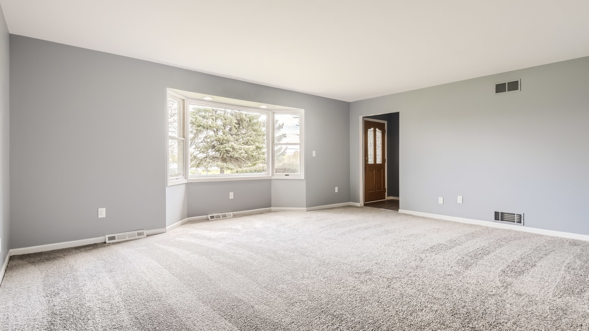 16156 Weber Road Crest Hill, IL 60403 - Photo 6 of 39 a view of an empty room with a window