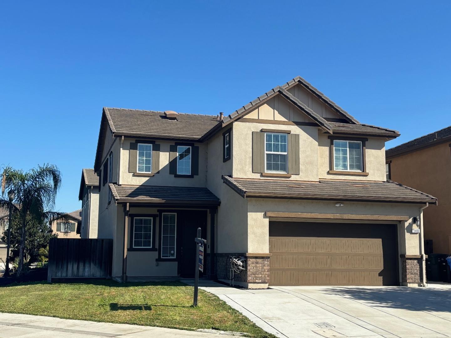 140 Willowrun Way Oakley, CA 94561 - Photo 1 of 1 a front view of a house with garden