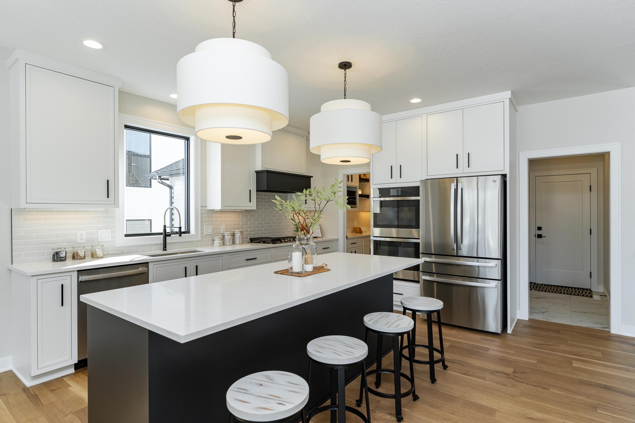 2665 Timber Oaks Road Southwest Rochester, MN 55902 - Photo 14 of 49