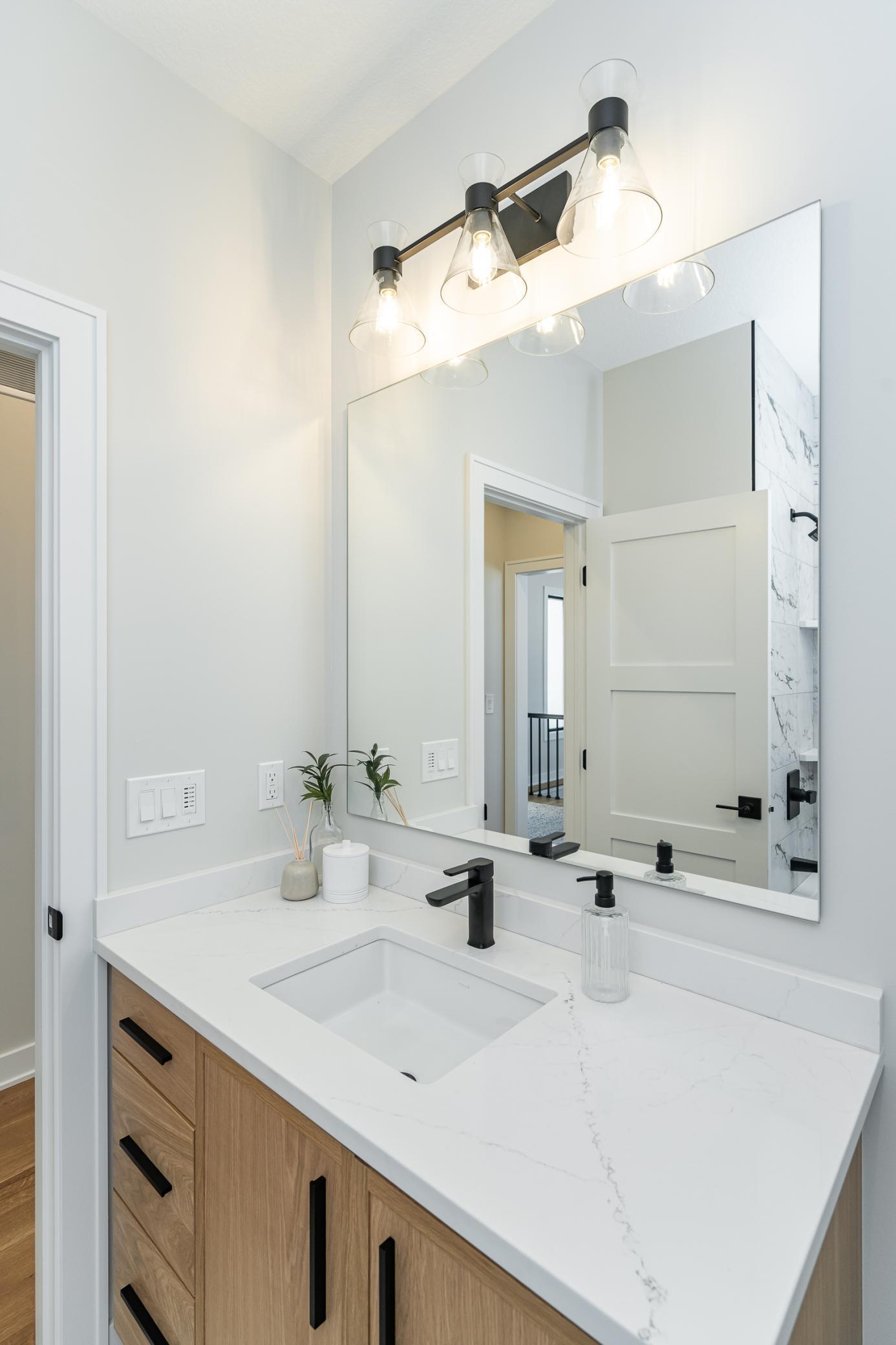 2665 Timber Oaks Road Southwest Rochester, MN 55902 - Photo 22 of 49