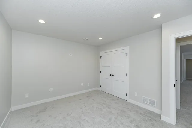 $1,320,000 | 2665 Timber Oaks Road Southwest, Rochester, MN 55902