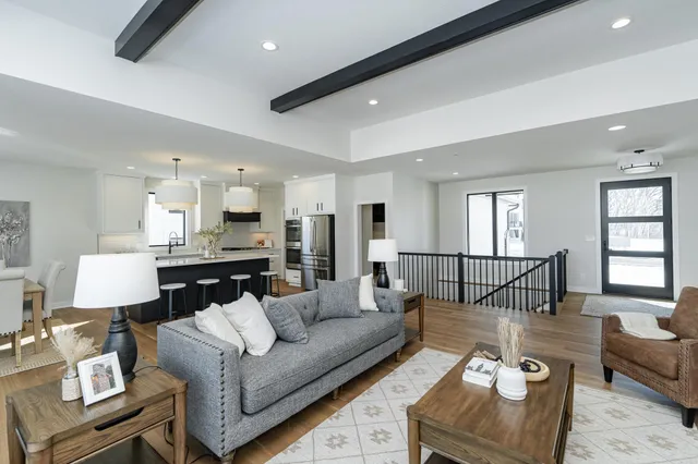 $1,320,000 | 2665 Timber Oaks Road Southwest, Rochester, MN 55902