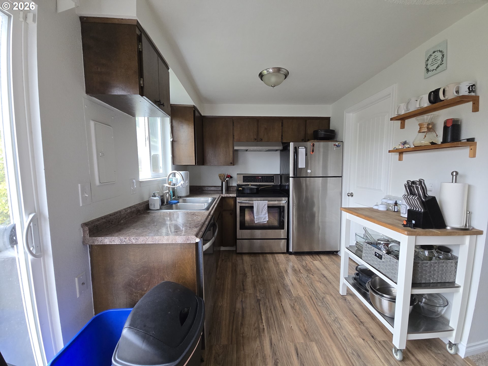 922 Northwest Greeley Street Camas, WA 98607 - Photo 2 of 25