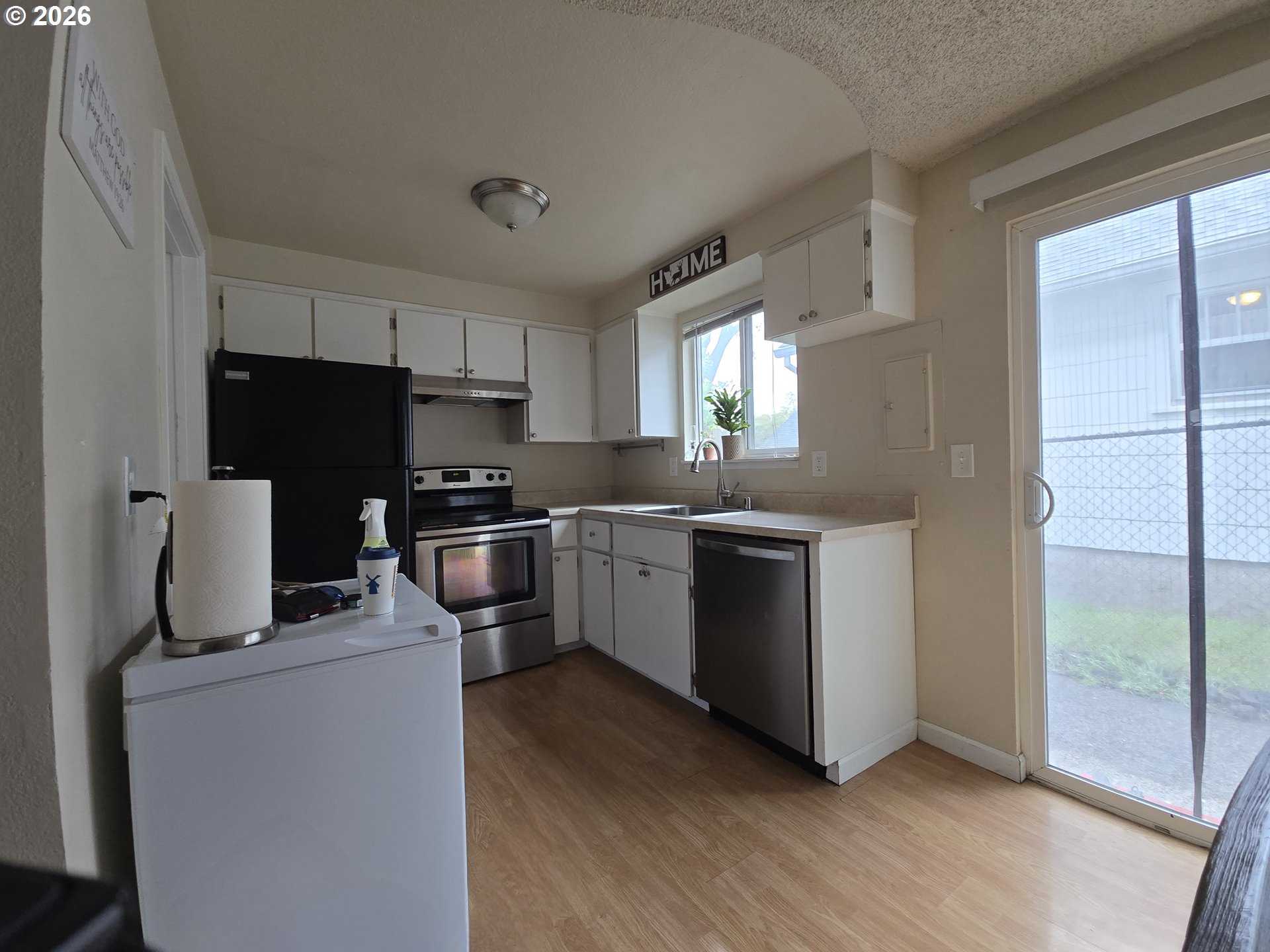 922 Northwest Greeley Street Camas, WA 98607 - Photo 3 of 25