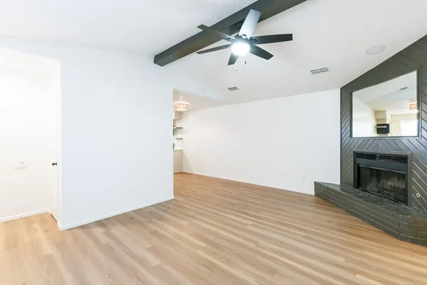 $1,100 | 8214 Vernon Avenue, Unit B, Lubbock, TX 79423