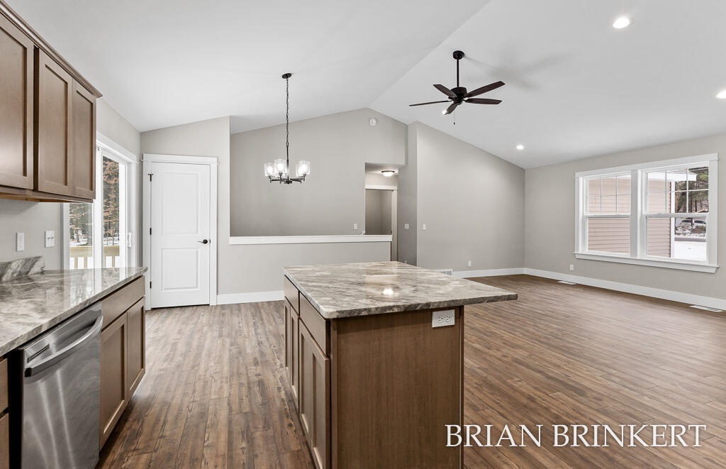 5233 West Lakewood Road Whitehall, MI 49461 - Photo 15 of 48 5233W.LakewoodRd-20LoRes