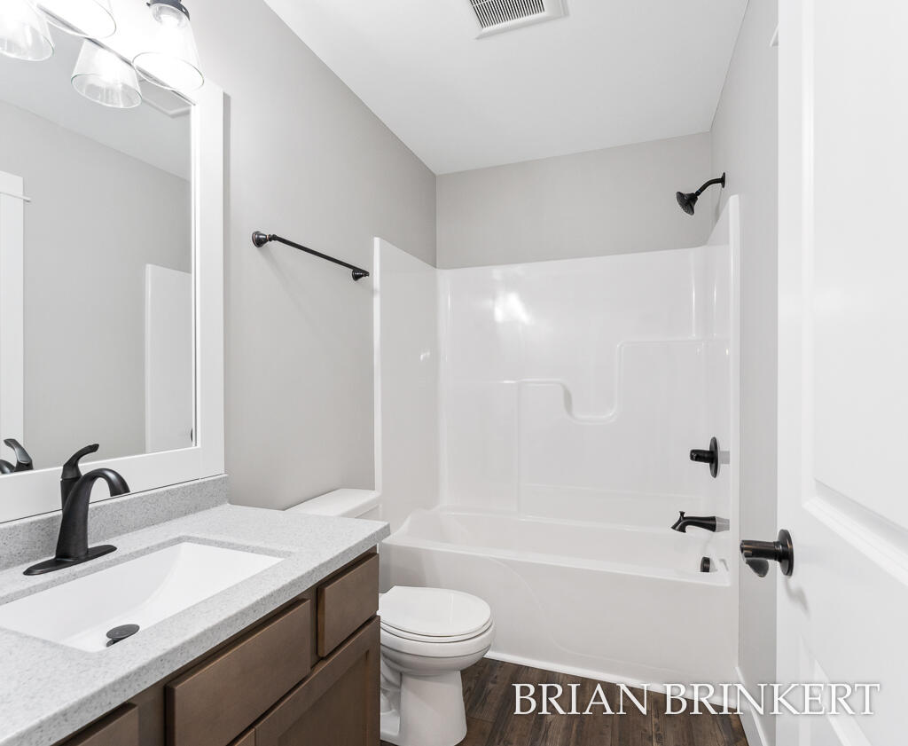 5233 West Lakewood Road Whitehall, MI 49461 - Photo 24 of 48 5233W.LakewoodRd-28LoRes - Copy