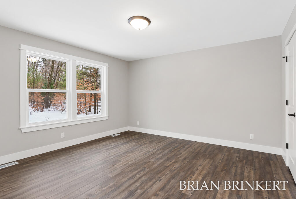 5233 West Lakewood Road Whitehall, MI 49461 - Photo 35 of 48 5233W.LakewoodRd-41LoRes