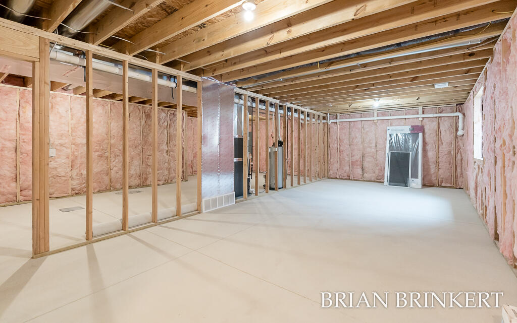 5233 West Lakewood Road Whitehall, MI 49461 - Photo 37 of 48 5233W.LakewoodRd-43LoRes