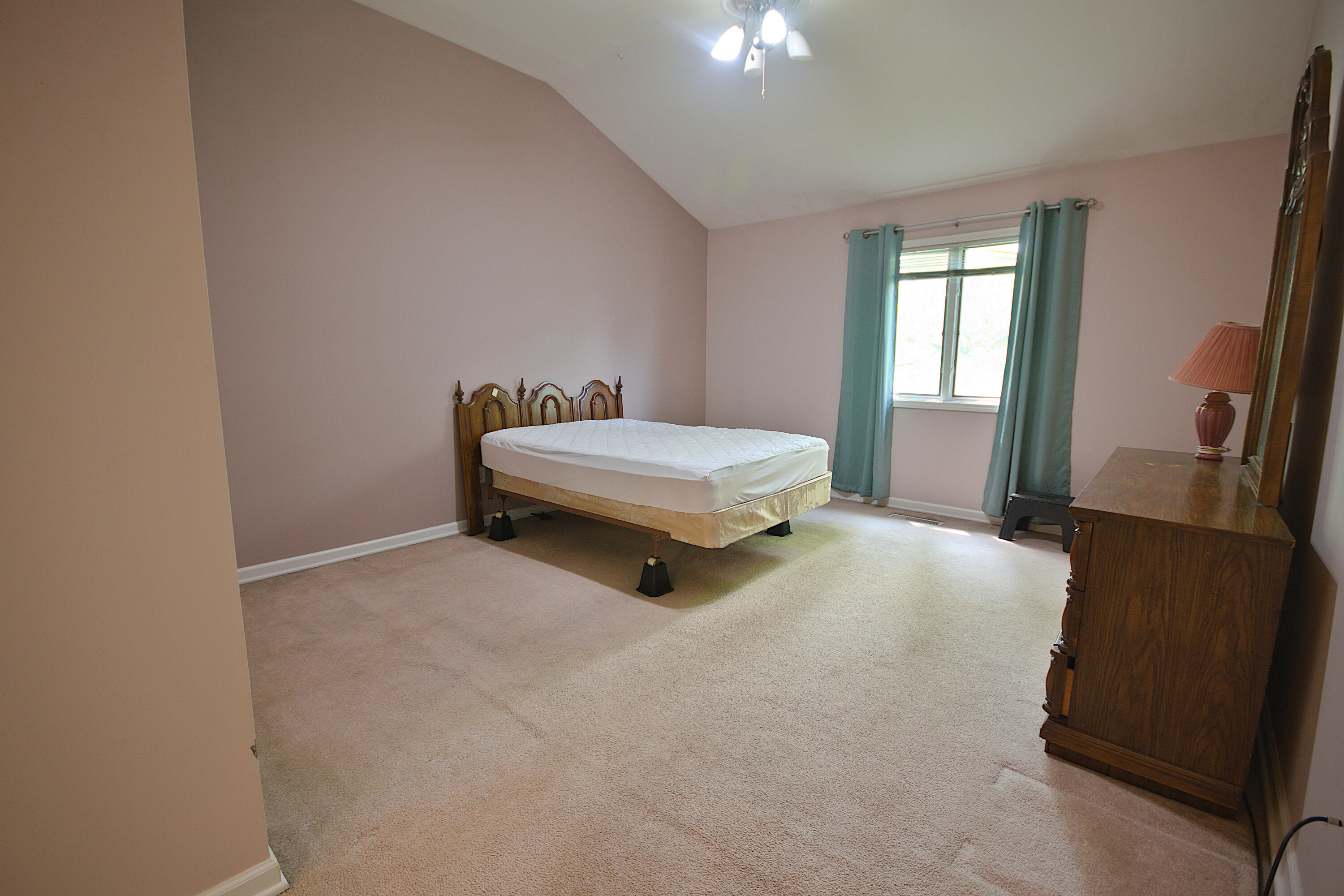 1831 Springvale Drive Crown Point, IN 46307 - Photo 11 of 25 3000x2000