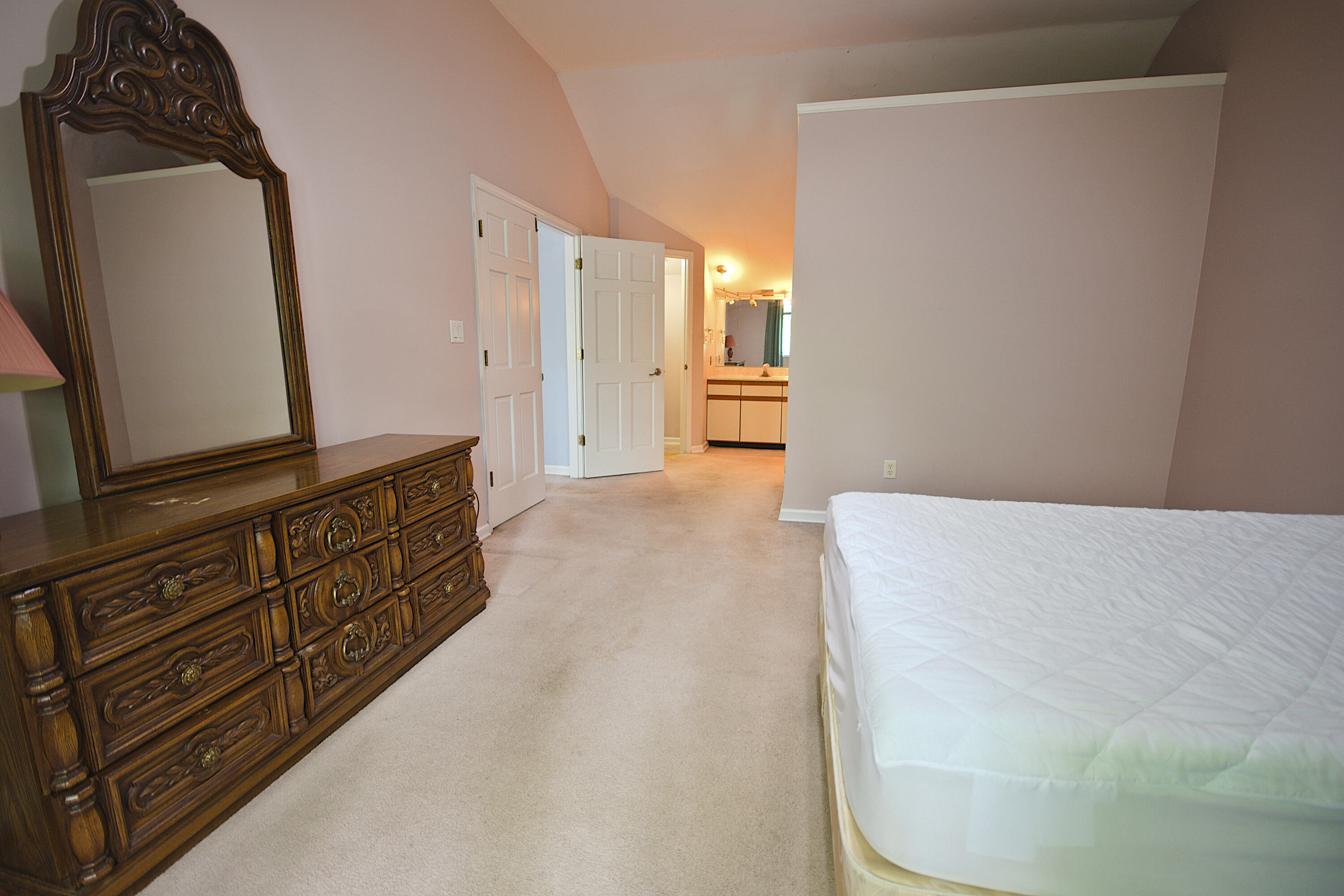 1831 Springvale Drive Crown Point, IN 46307 - Photo 12 of 25 3000x2000