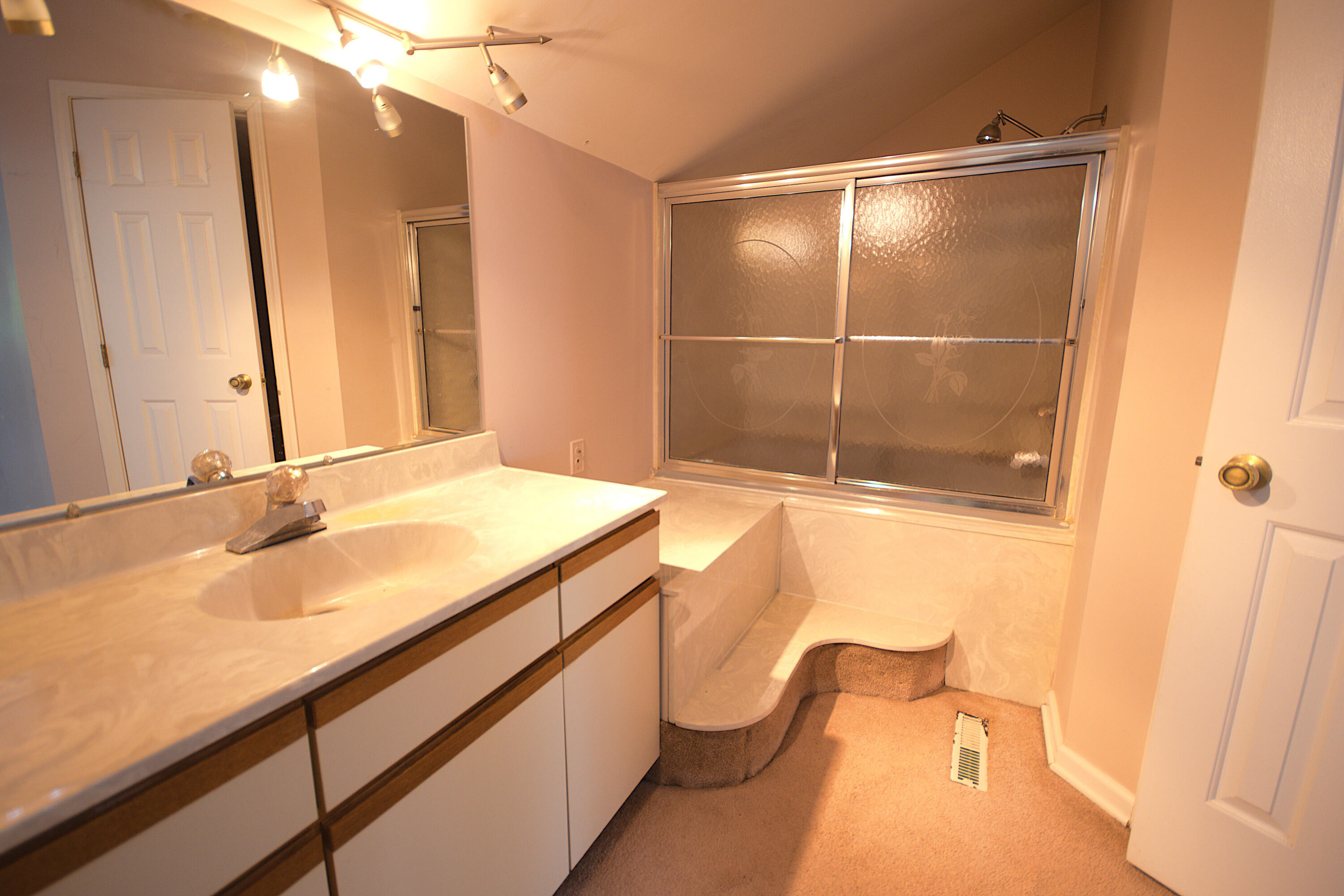1831 Springvale Drive Crown Point, IN 46307 - Photo 17 of 25 3000x2000