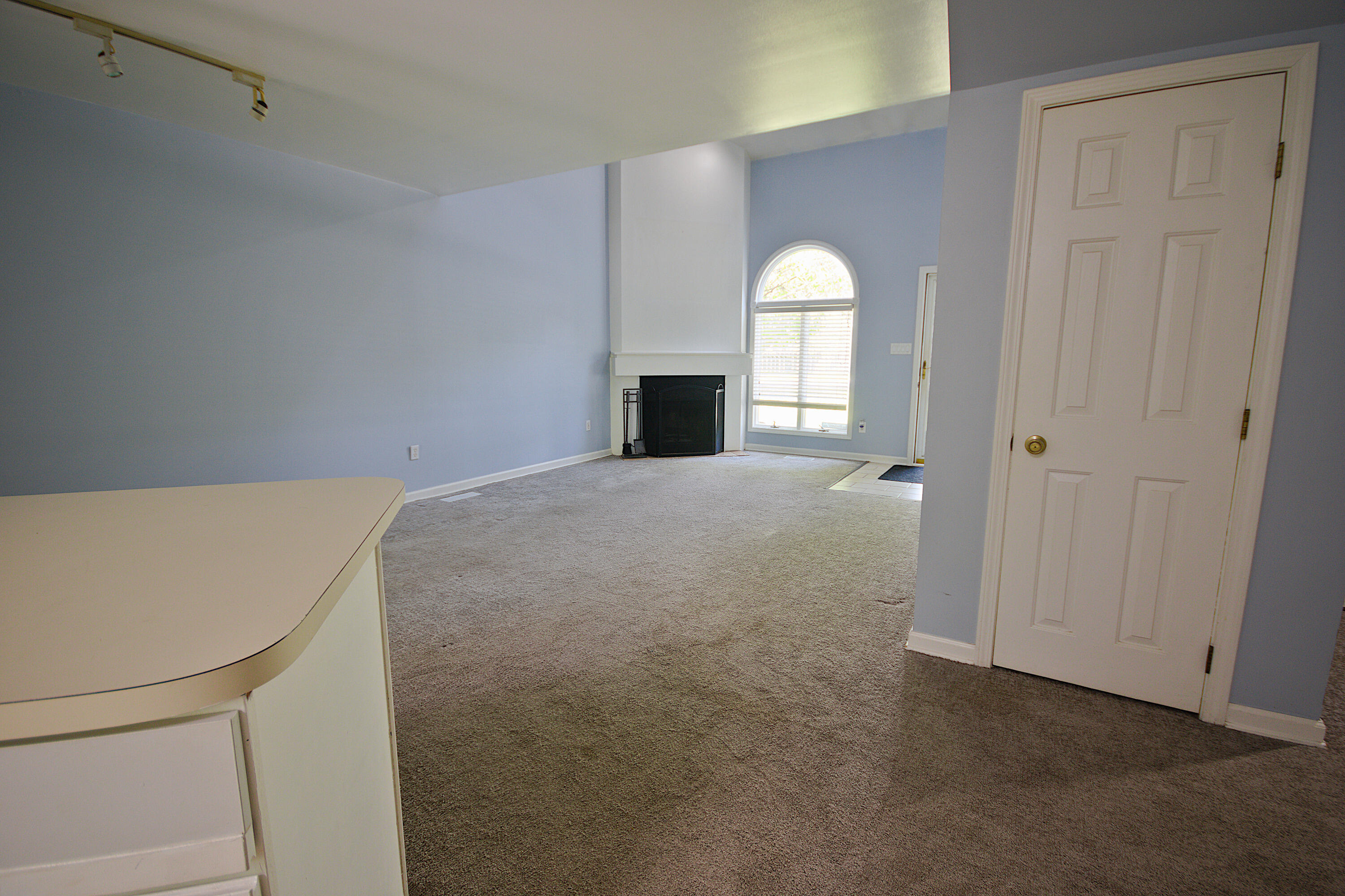 1831 Springvale Drive Crown Point, IN 46307 - Photo 6 of 25 3000x2000