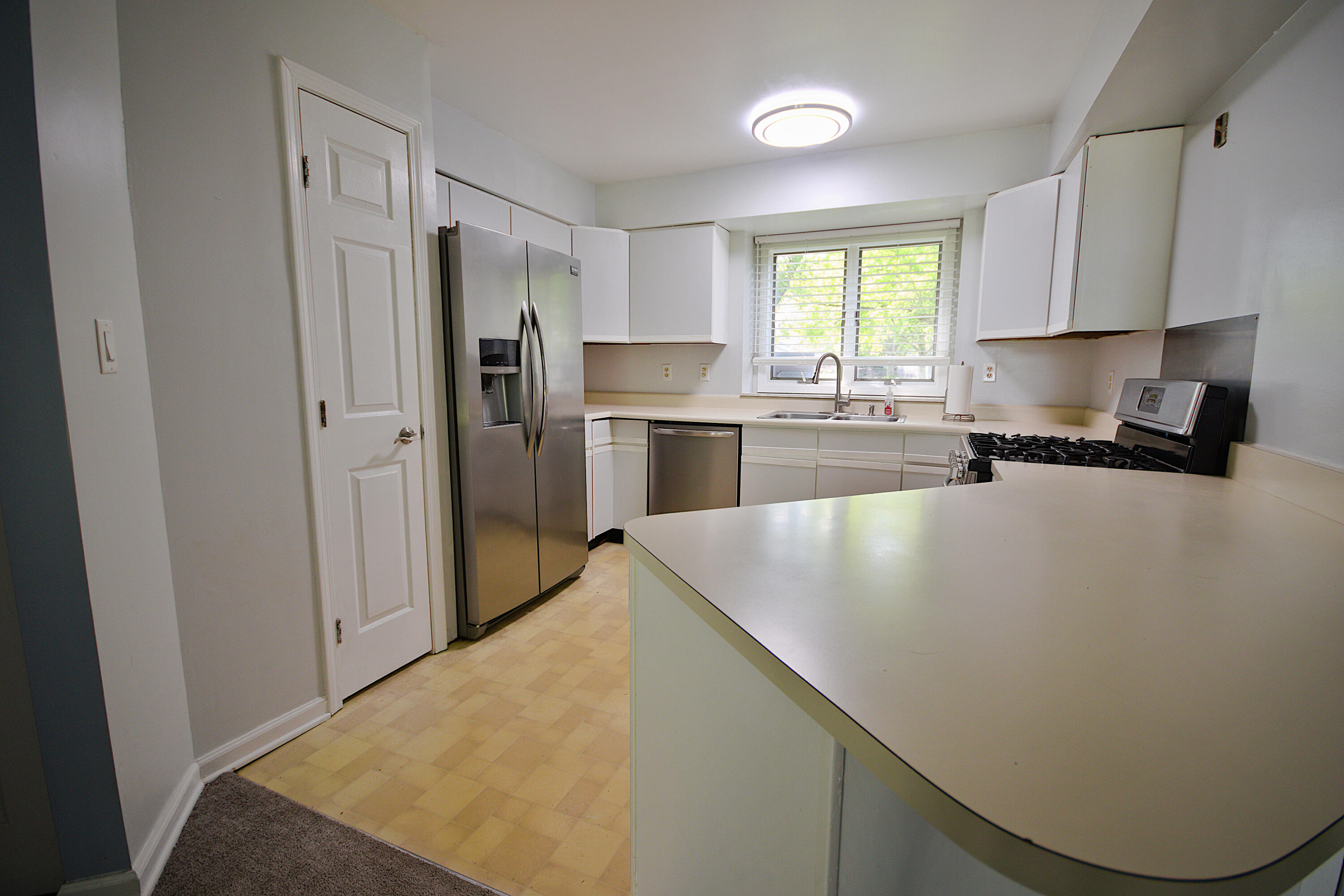 1831 Springvale Drive Crown Point, IN 46307 - Photo 7 of 25 3000x2000