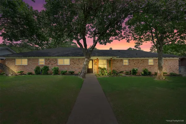 $343,000 | 7844 Fairway Road, Woodway, TX 76712
