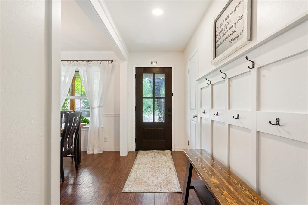 7844 Fairway Road Woodway, TX 76712 - Photo 6 of 37