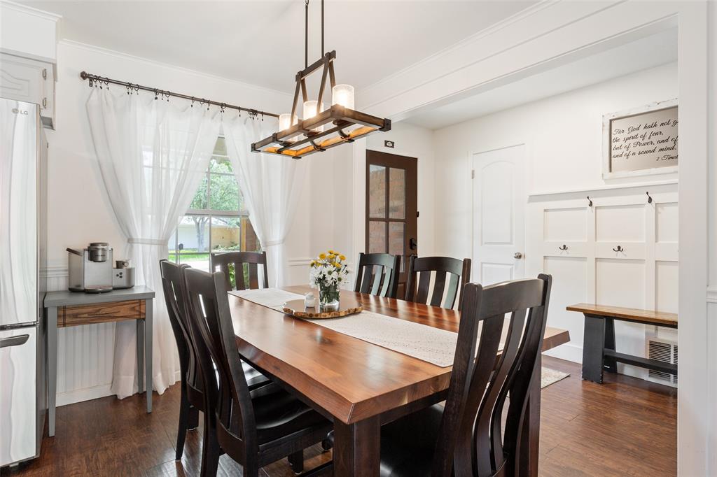 7844 Fairway Road Woodway, TX 76712 - Photo 7 of 37