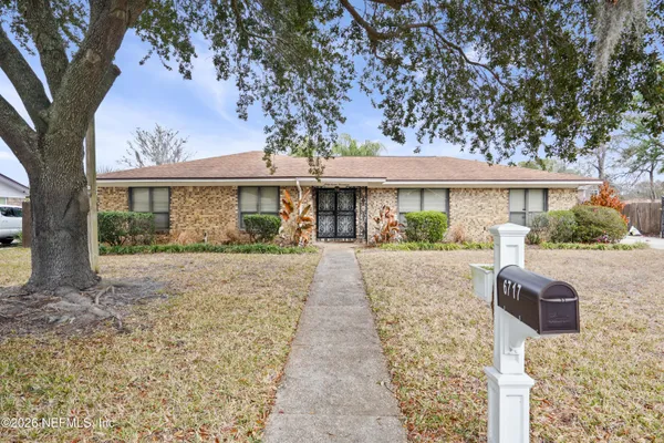 $2,685 | 6717 Lenczyk Drive, Jacksonville, FL 32277
