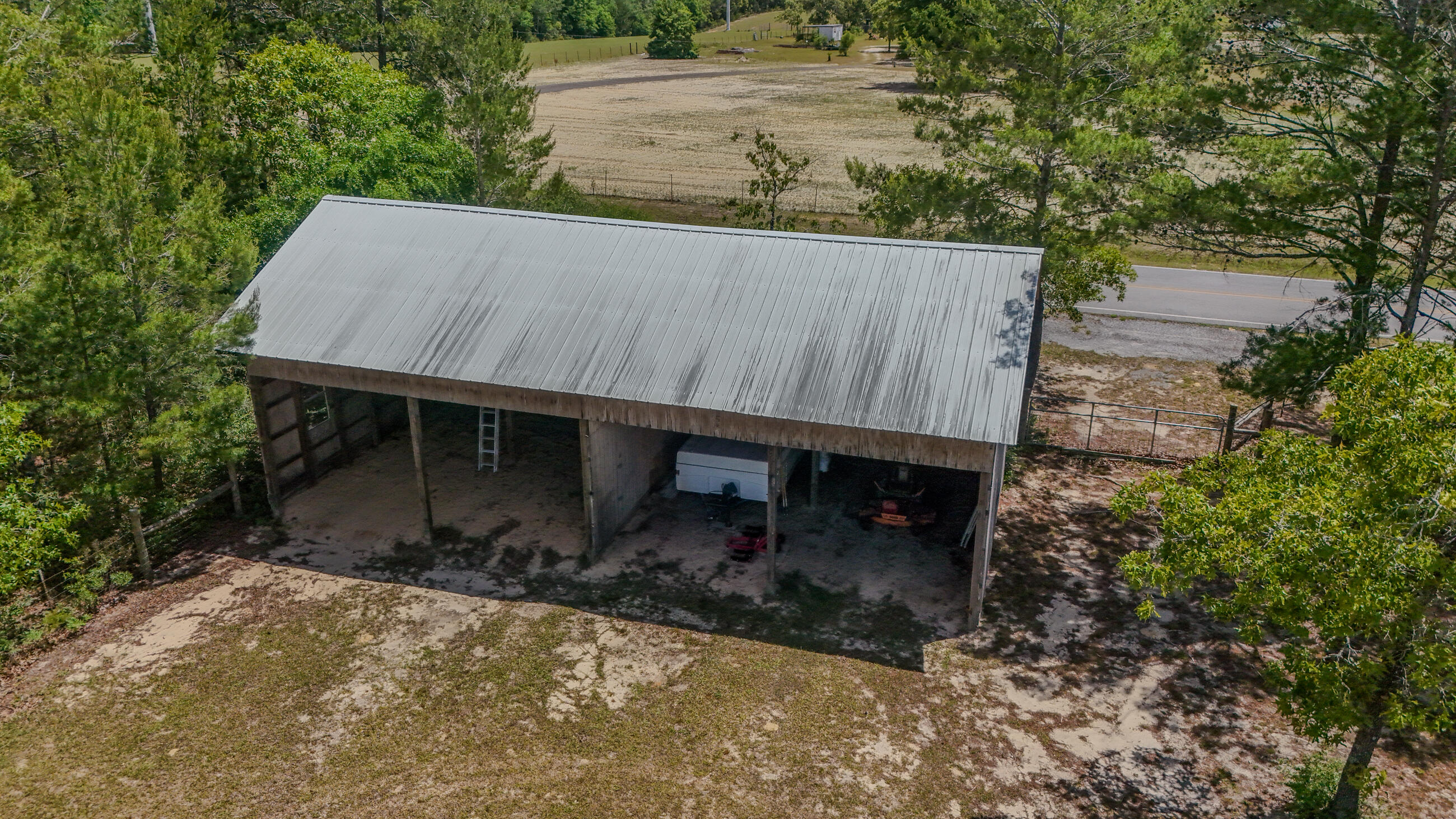 784 Delaware Road DeFuniak Springs, FL 32433 - Photo 32 of 43 DJI_20250505115908_0038_D