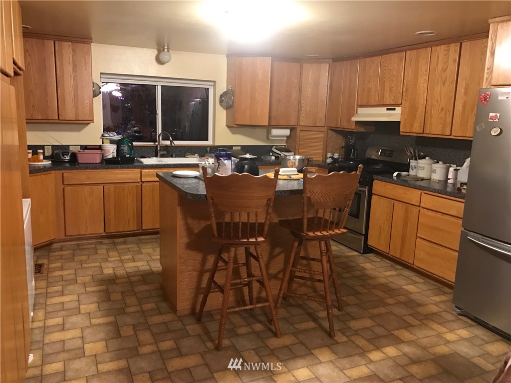 10330 James Road Southwest Rochester, WA 98579 - Photo 2 of 7