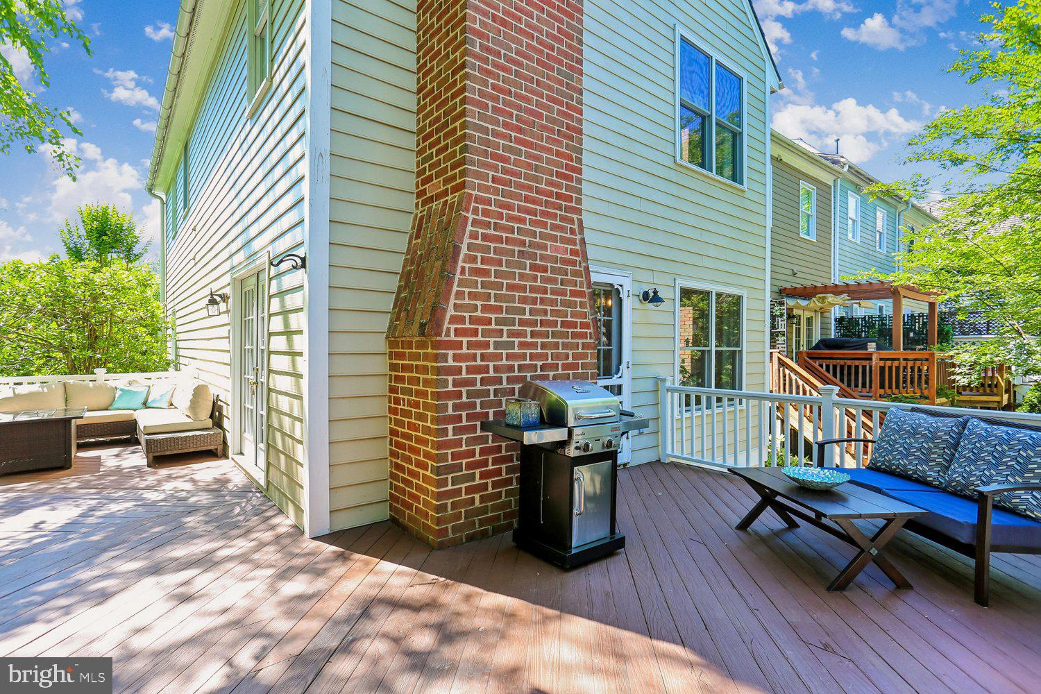 465 Tschiffely Square Road Gaithersburg, MD 20878 - Photo 47 of 74 Expansive deck extends your living space