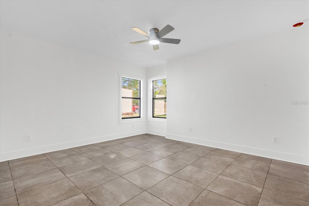 5222 South View Point Homosassa, FL 34448 - Photo 9 of 28