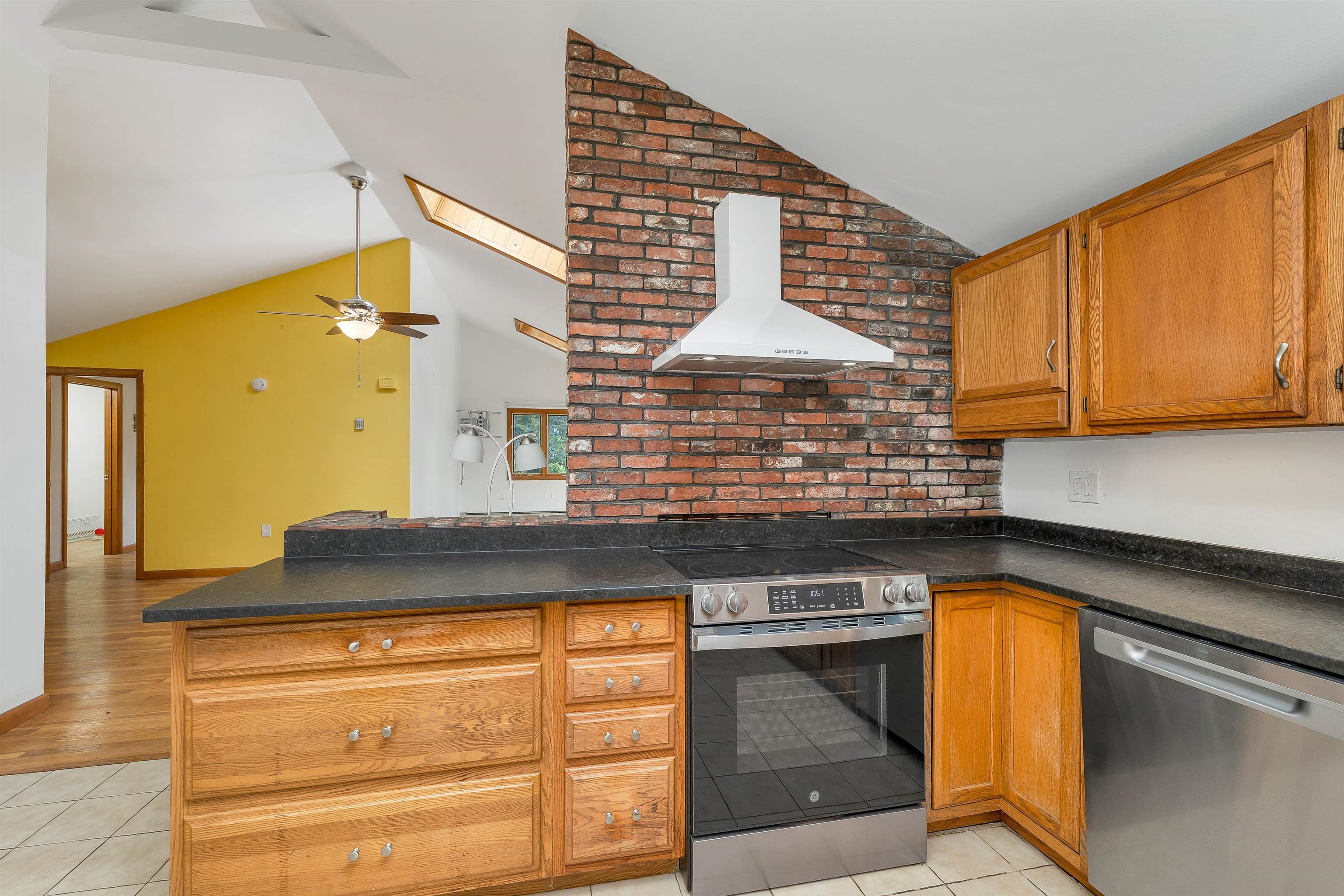 40 Paugus Street Laconia, NH 03246 - Photo 24 of 56