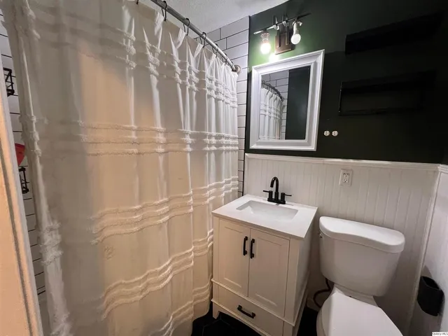 $215,000 | 2433 Cedar Creek Court, Quincy, IL 62305