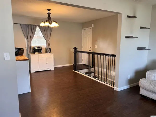 $215,000 | 2433 Cedar Creek Court, Quincy, IL 62305